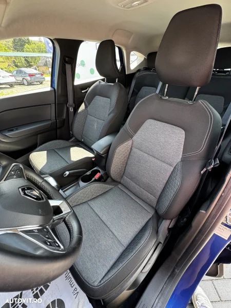Renault Captur - 17