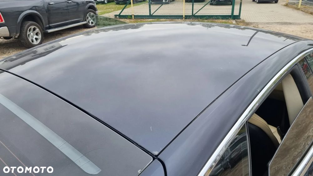 Tesla Model S 85 - 28