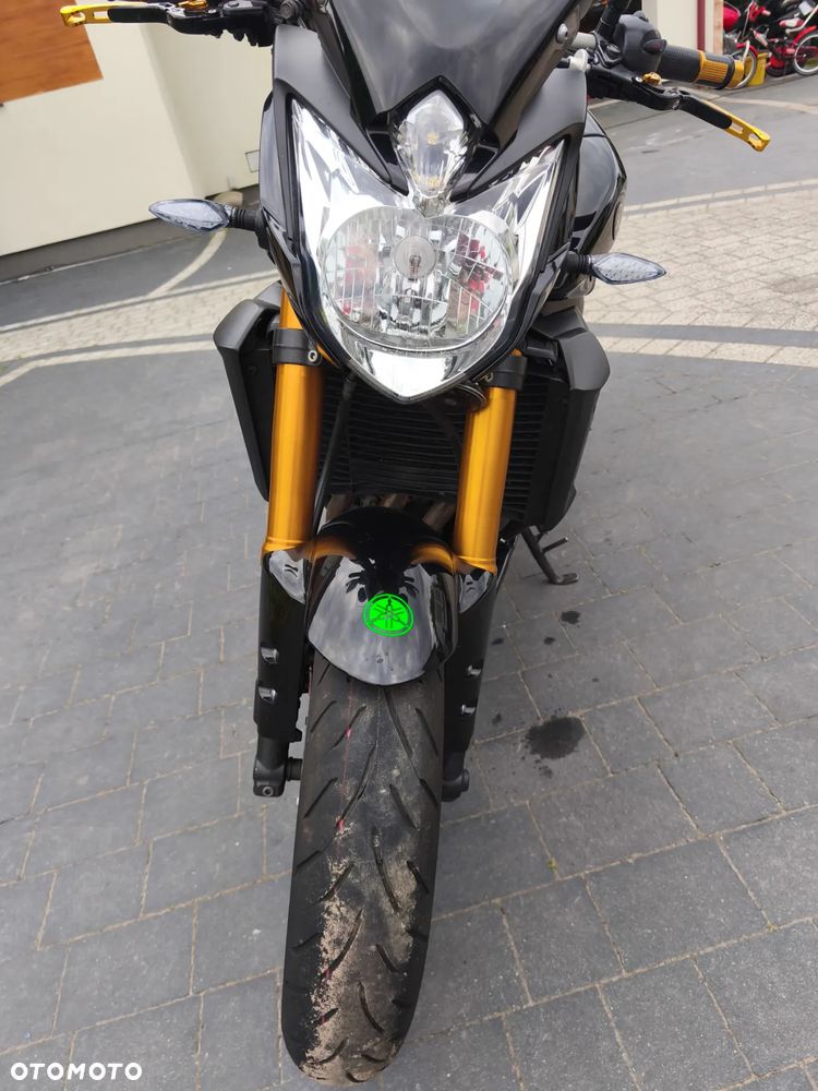 Yamaha FZ - 26