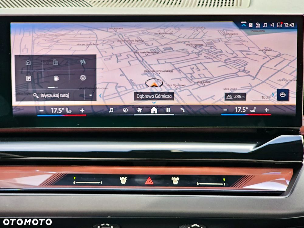 BMW Seria 5 520i - 24