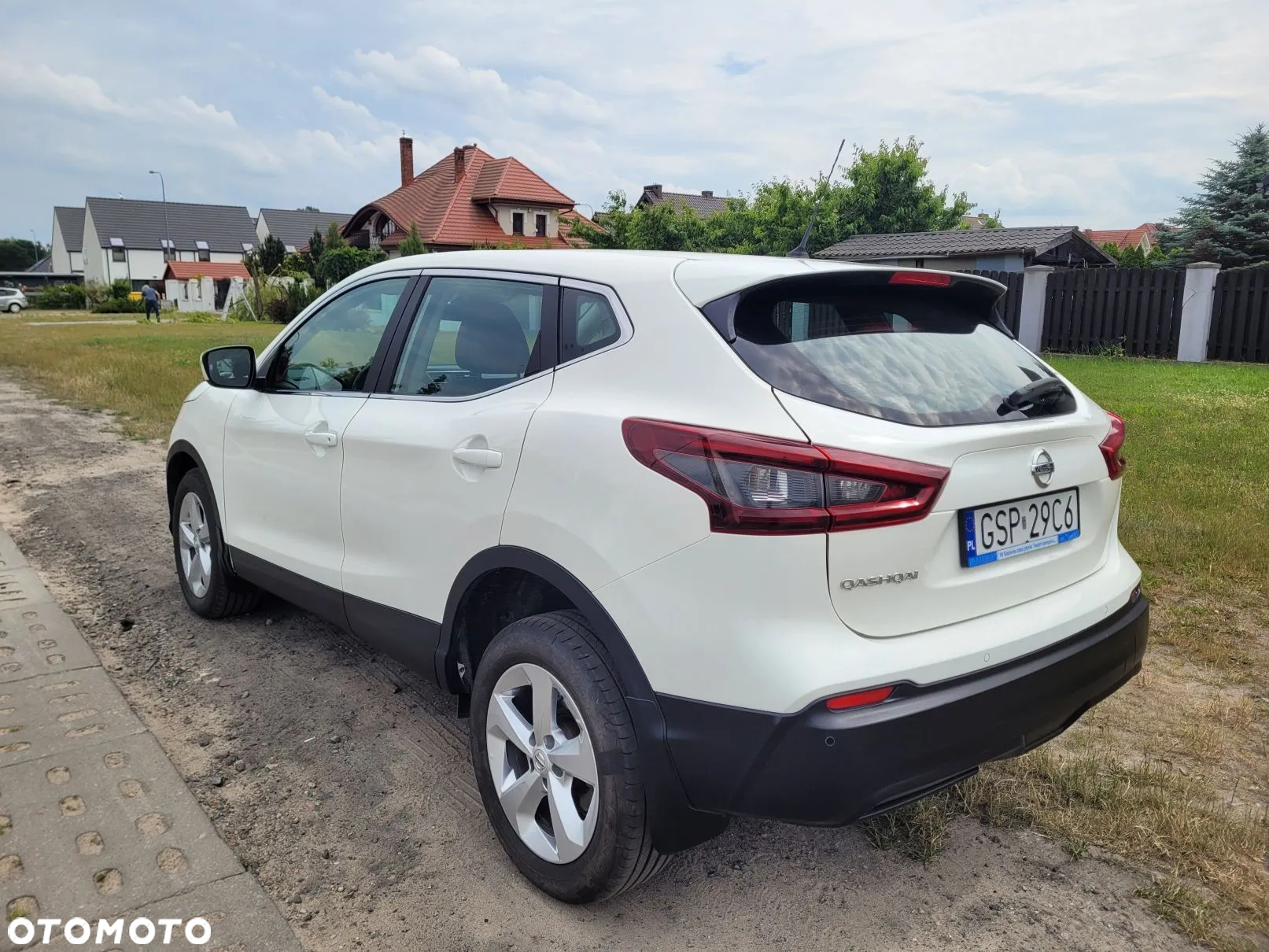 Nissan Qashqai 1.7 dCi 4x4 Tekna - 22