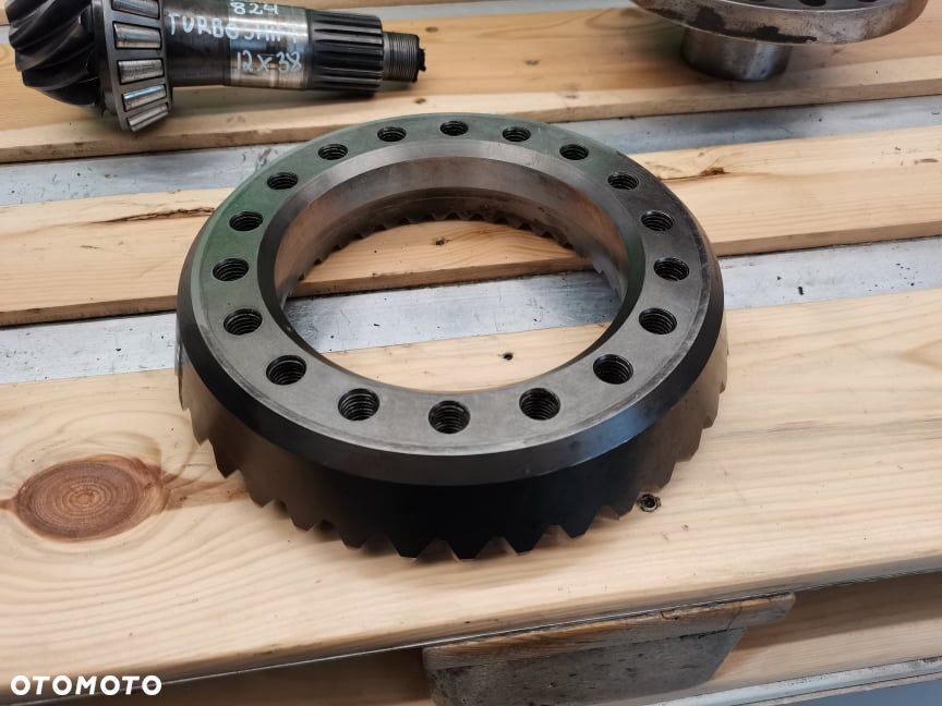 Środek mostu Fendt 926 Vario - 15