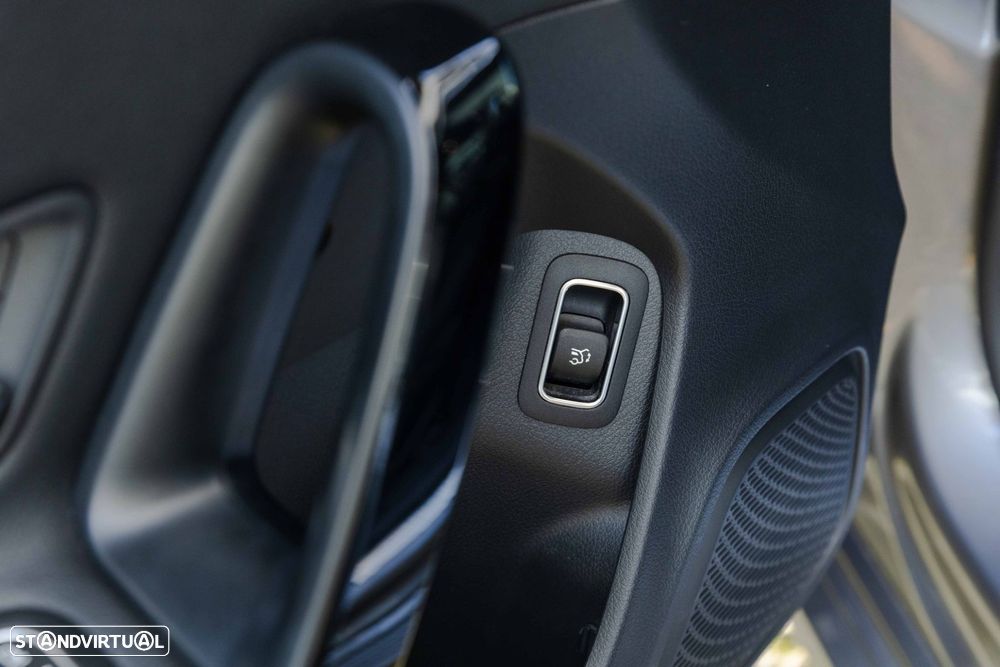 Mercedes-Benz CLA 180 d Shooting Brake Style Plus Aut. - 18