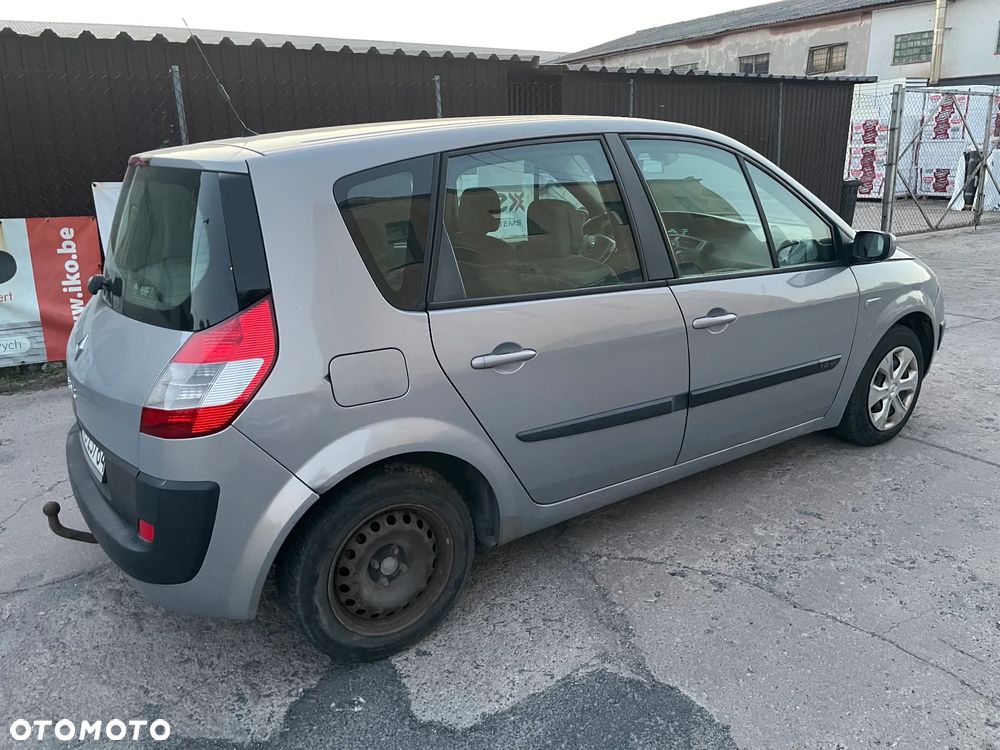 Renault Scenic 1.6 16V Authentique - 5