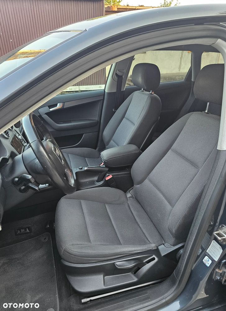 Audi A3 Sportback 2.0 TDI Ambiente - 9