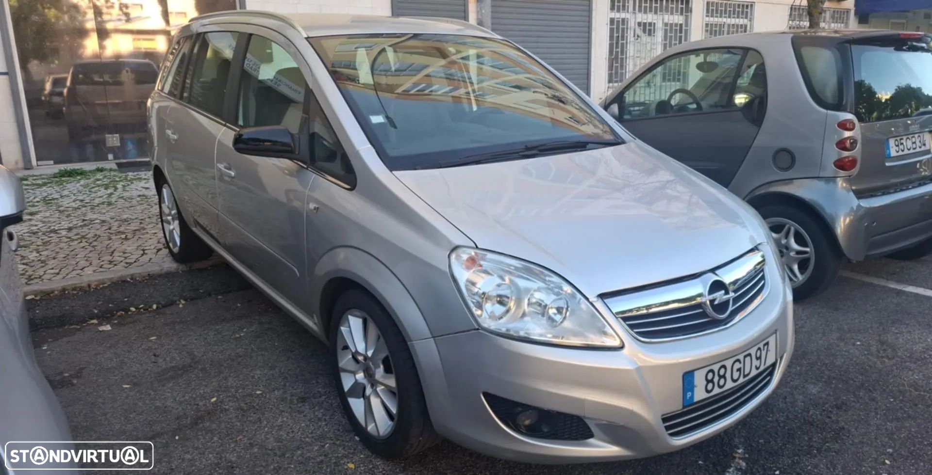Opel Zafira 1.7 CDTi Cosmo - 1