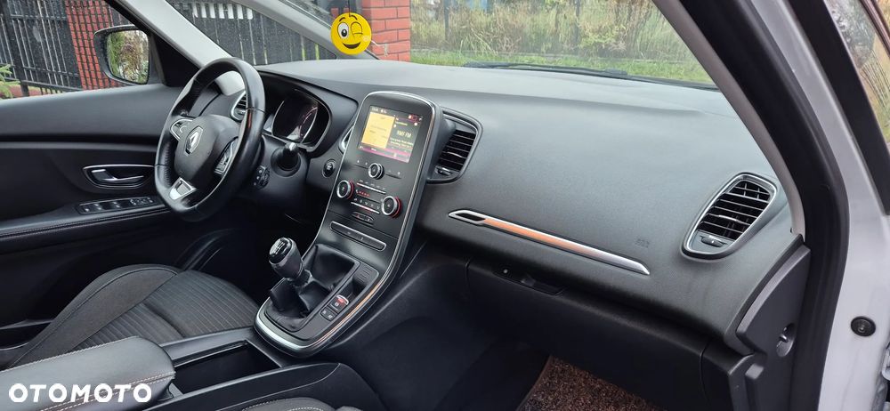 Renault Scenic - 13