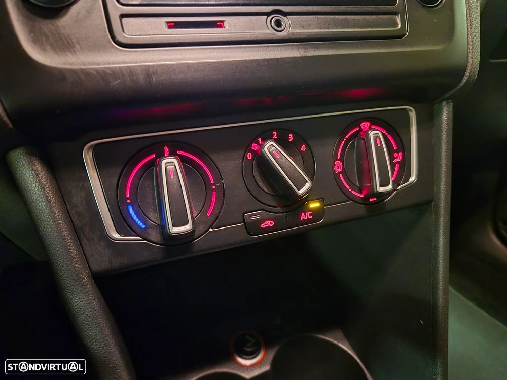 VW Polo 1.0 Confortline - 17