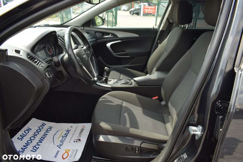 Opel Insignia - 18