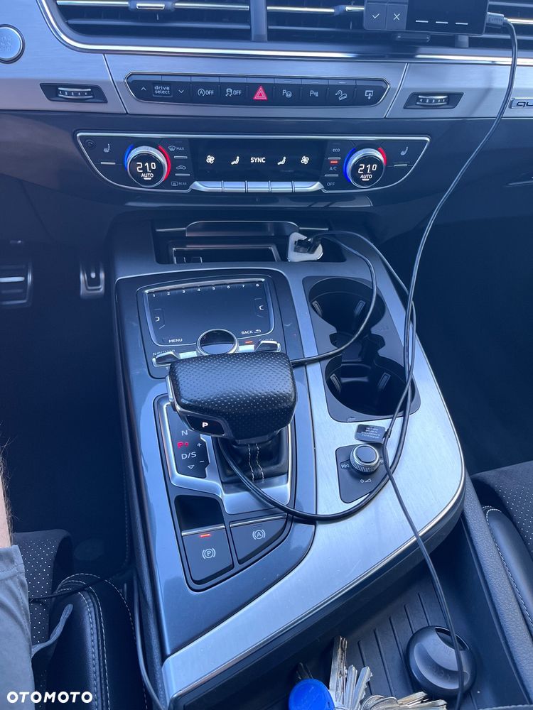 Audi Q7 - 16