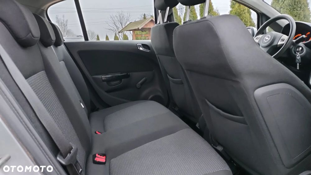 Opel Corsa 1.2 16V Selection 110 Jahre - 8