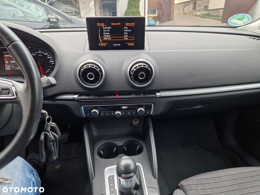 Audi A3 Sportback 1.4 TFSI S tronic S line Sportpaket - 17