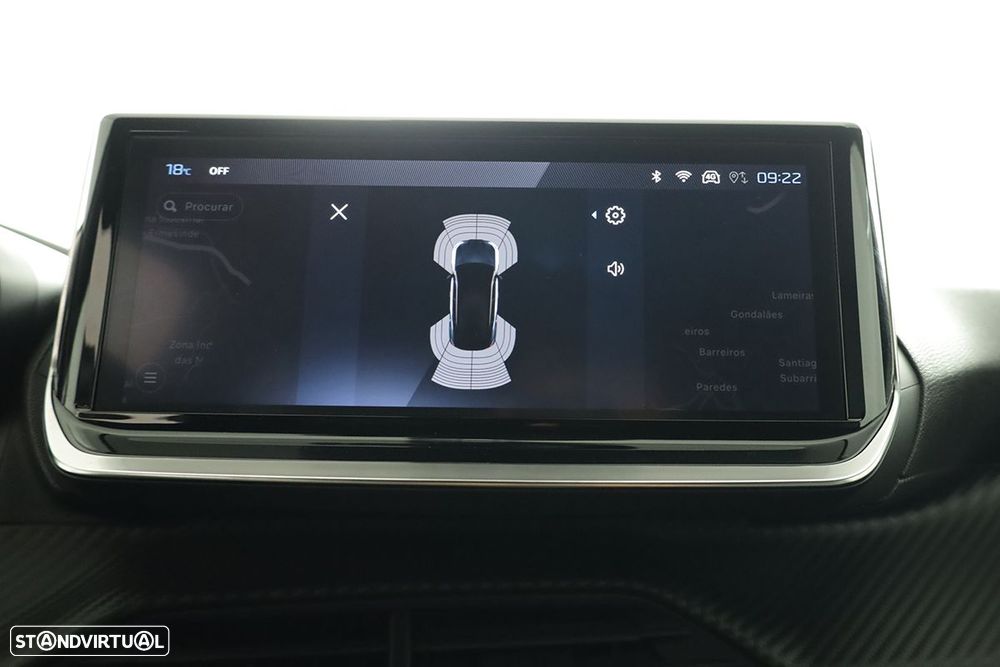 Peugeot 2008 1.2 PureTech Allure EAT8 - 12