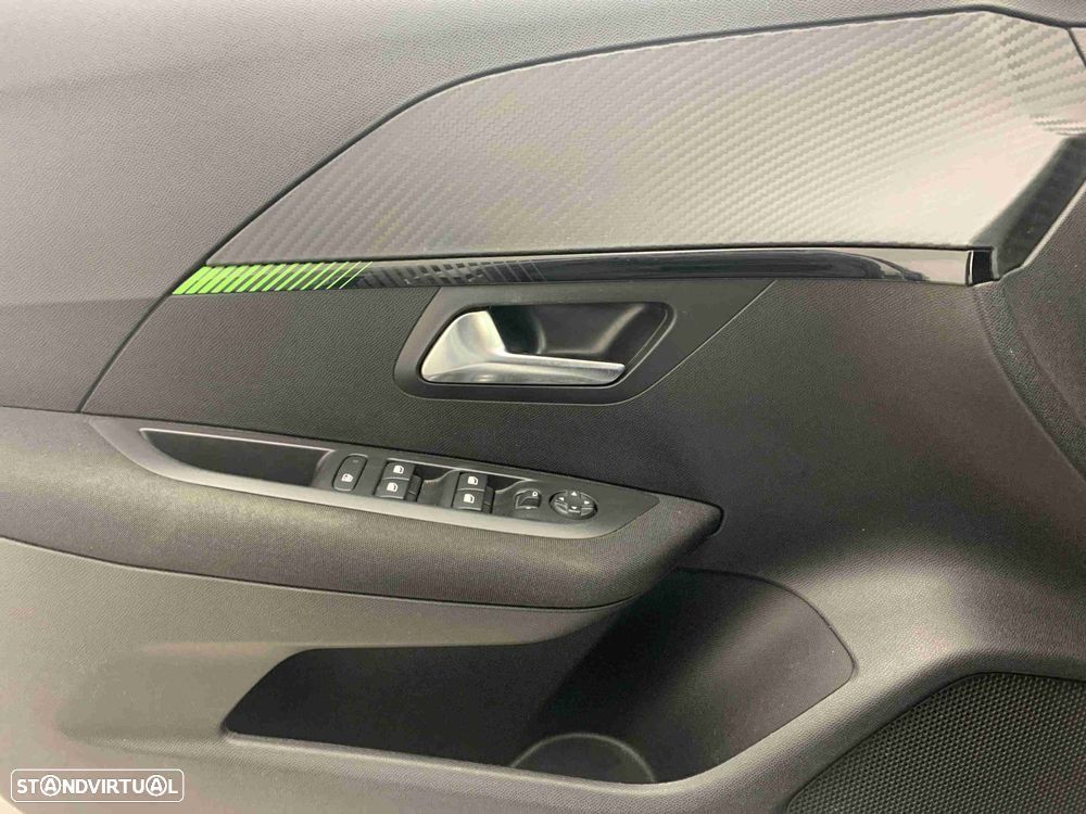 Peugeot 208 1.2 PureTech Active - 11