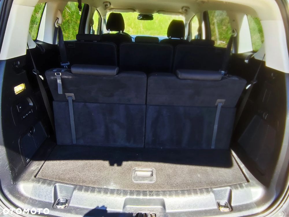 Ford S-Max 2.0 TDCi Titanium - 29