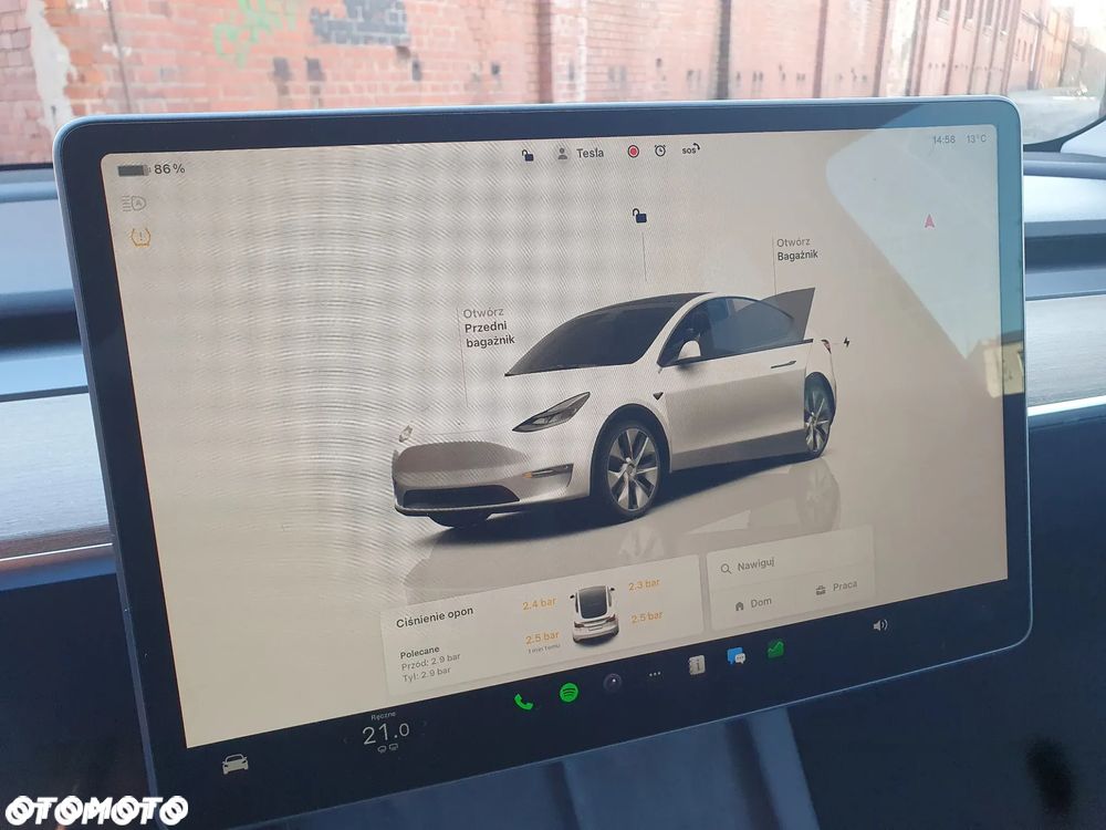 Tesla Model Y Long Range RWD - 13