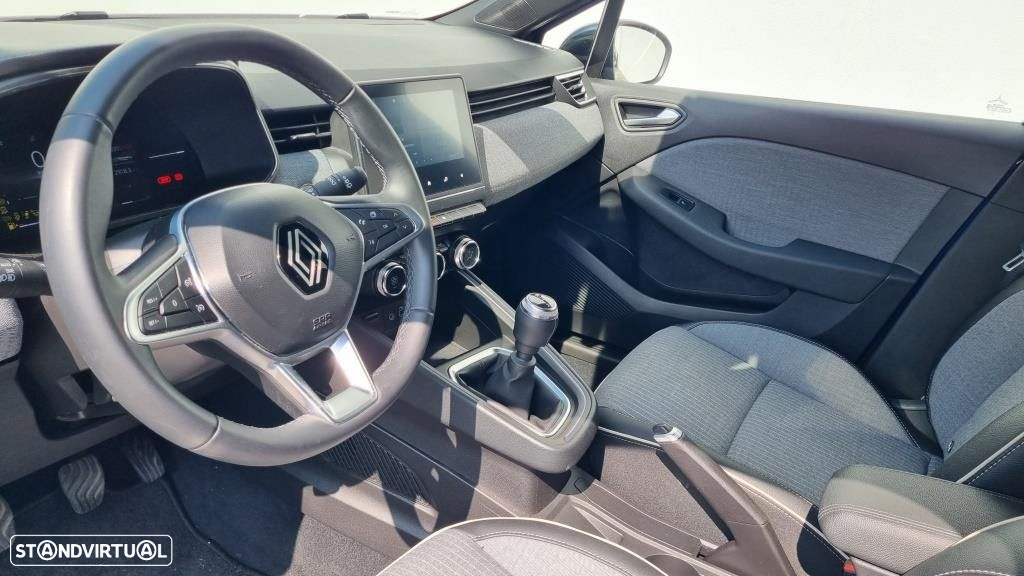 Renault Clio 1.0 TCe Techno Bi-Fuel - 10