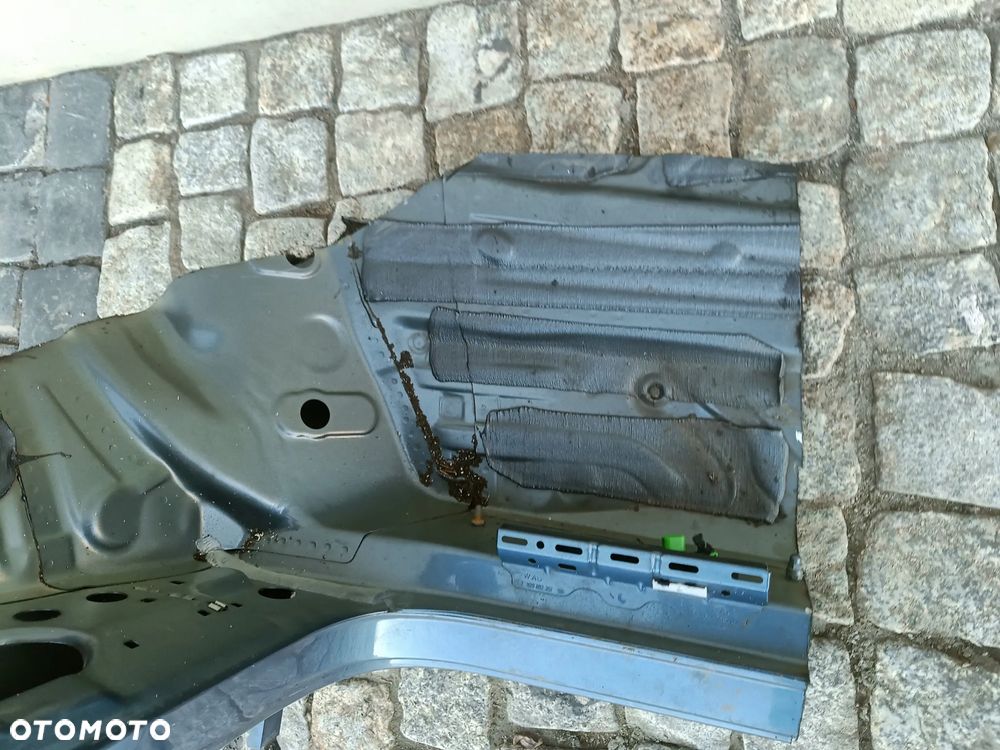Próg Lewy Przedni VW Passat B8 Słupek Przód Narożnik - 3