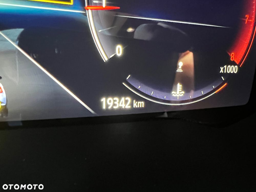 Renault Captur TCe 90 EXPERIENCE - 11