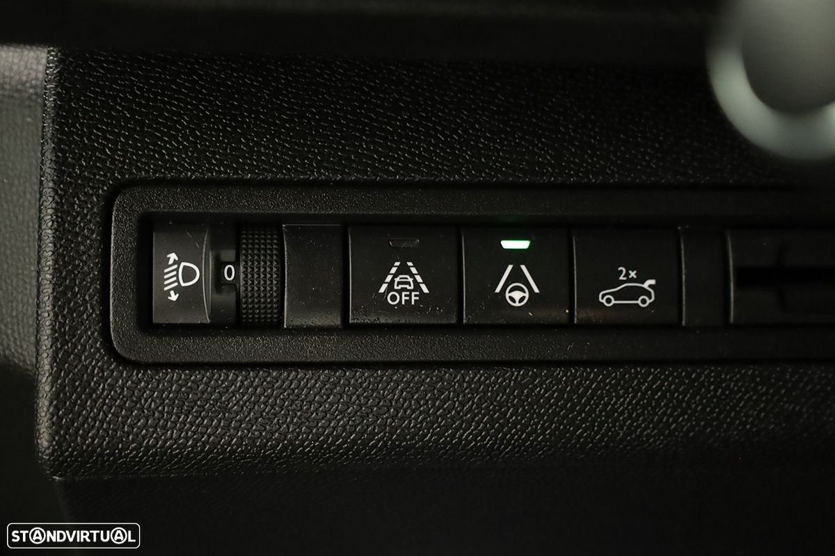 Peugeot 5008 1.2 PureTech Allure Pack EAT8 - 20