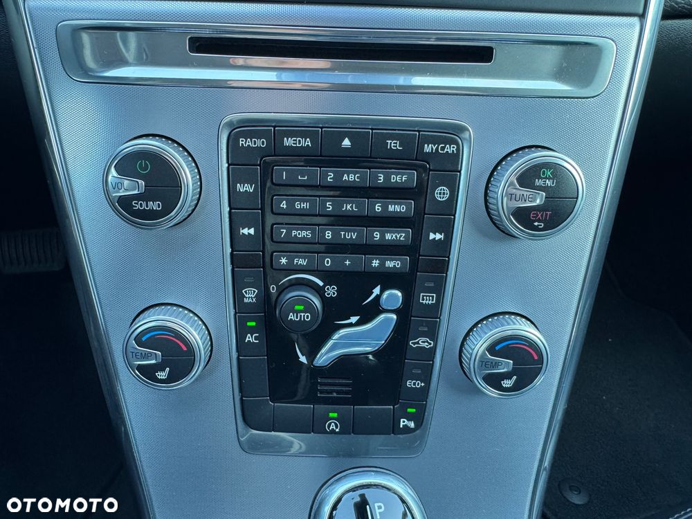 Volvo XC 60 D3 Drive-E Summum - 16