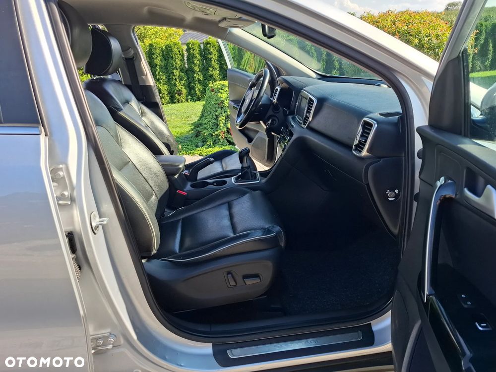 Kia Sportage 1.6 GDI 2WD ISG Spirit - 22