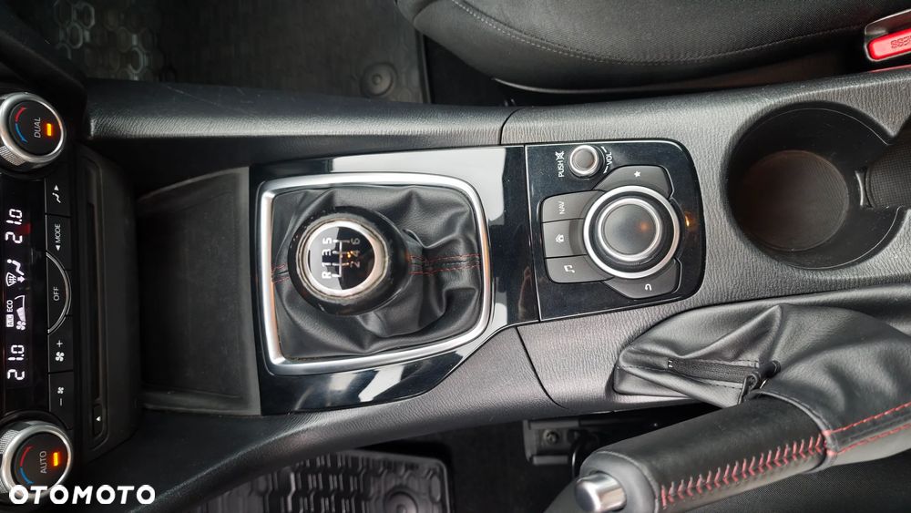 Mazda 3 2.0 Skyenergy i-Eloop - 17