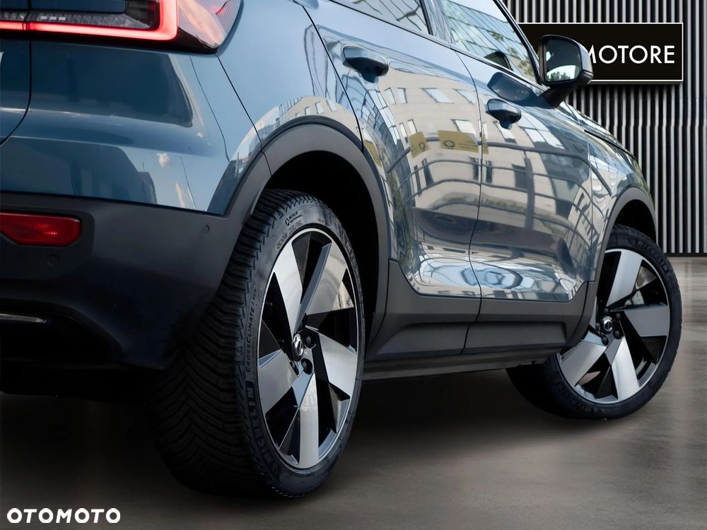 Volvo C40 Recharge Twin AWD Plus - 11