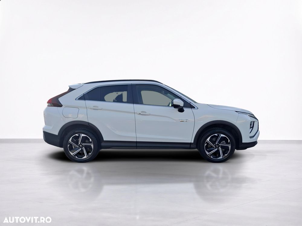 Mitsubishi Eclipse-Cross - 8