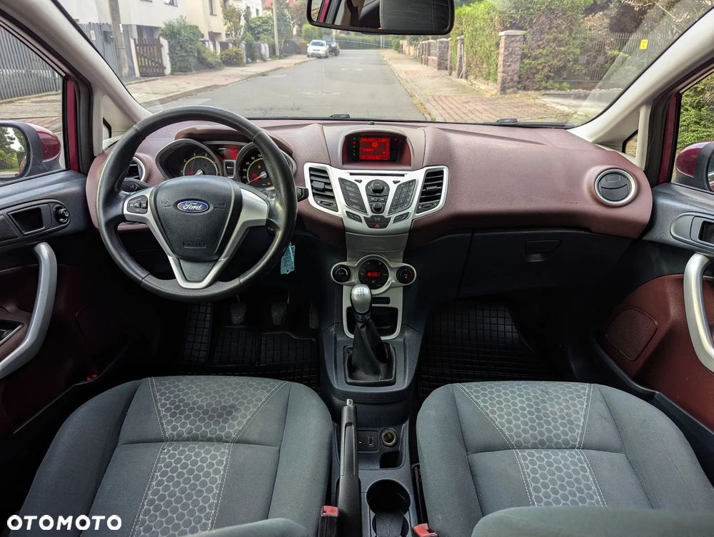 Ford Fiesta 1.25 Ghia EU5 - 11