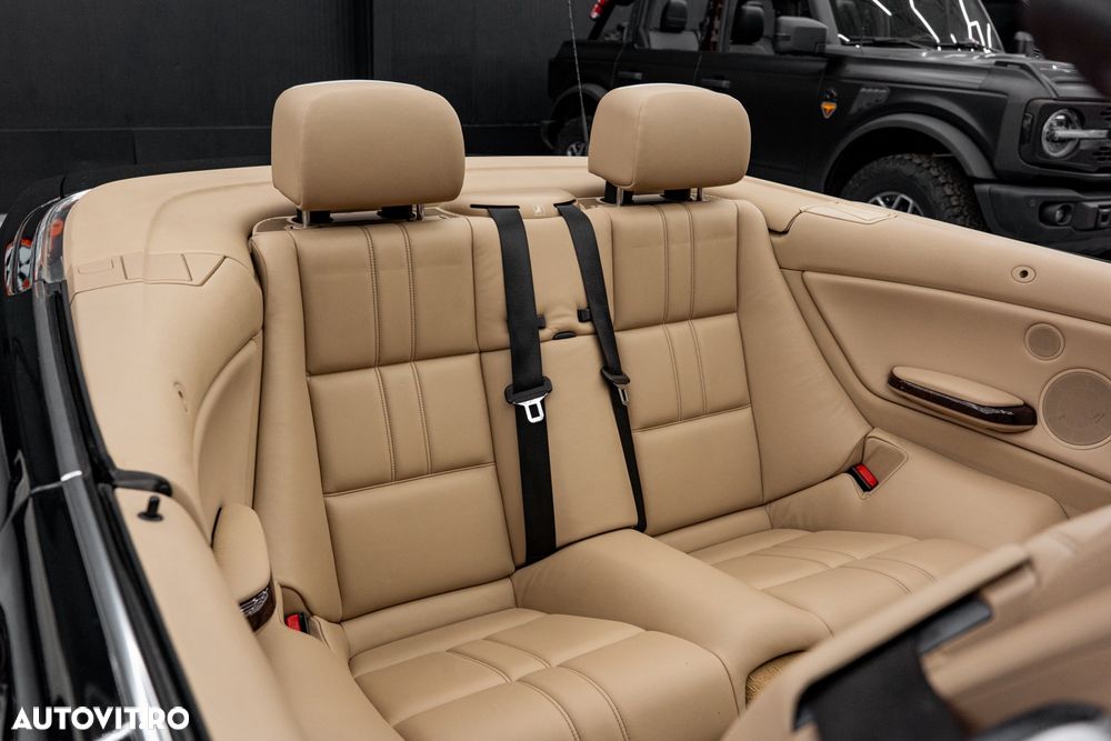 BMW Seria 3 330 Ci Aut. Edition Exclusive - 17