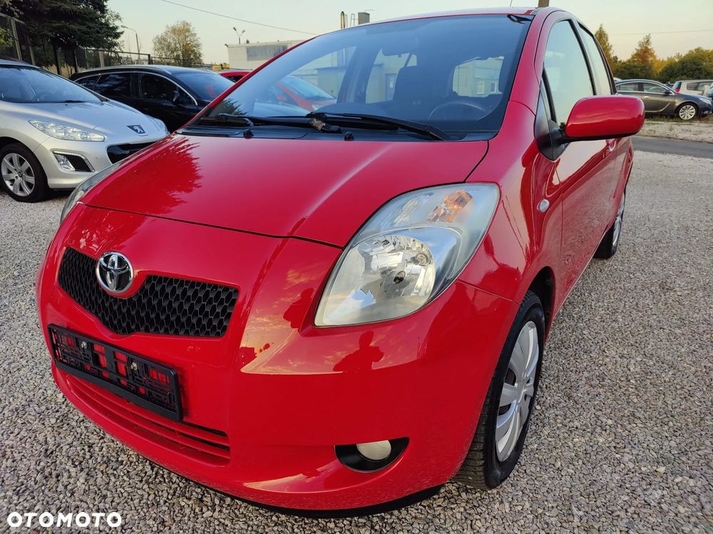 Toyota Yaris - 15