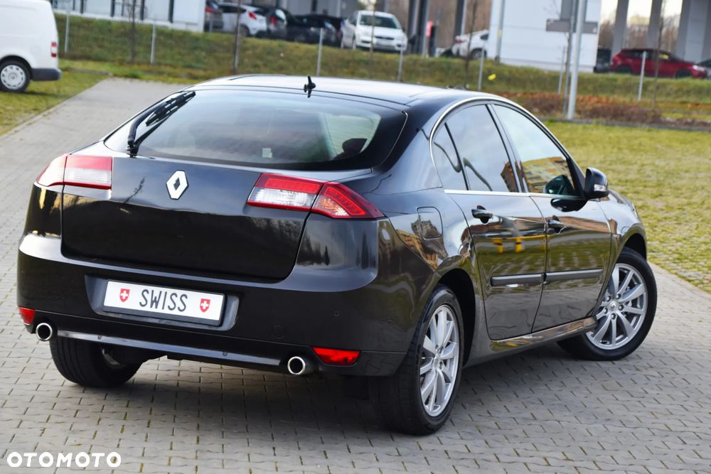 Renault Laguna dCi 175 FAP Bose Edition - 3