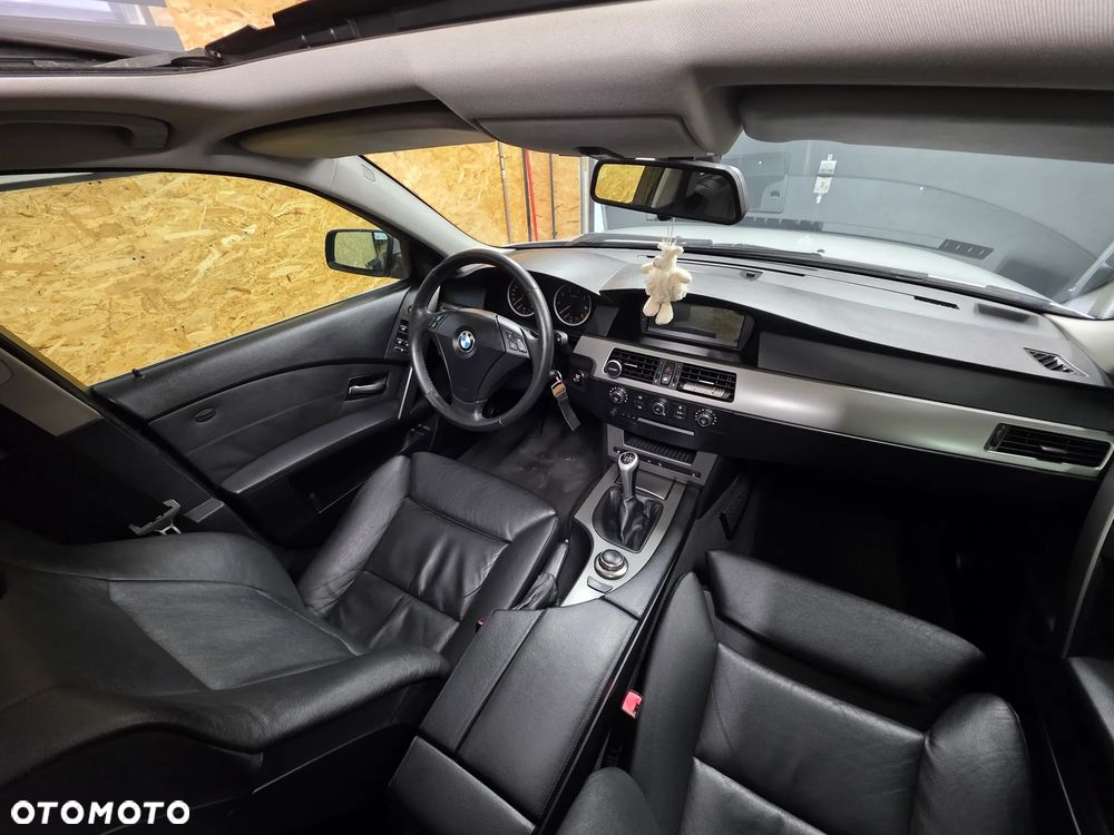BMW Seria 5 - 13