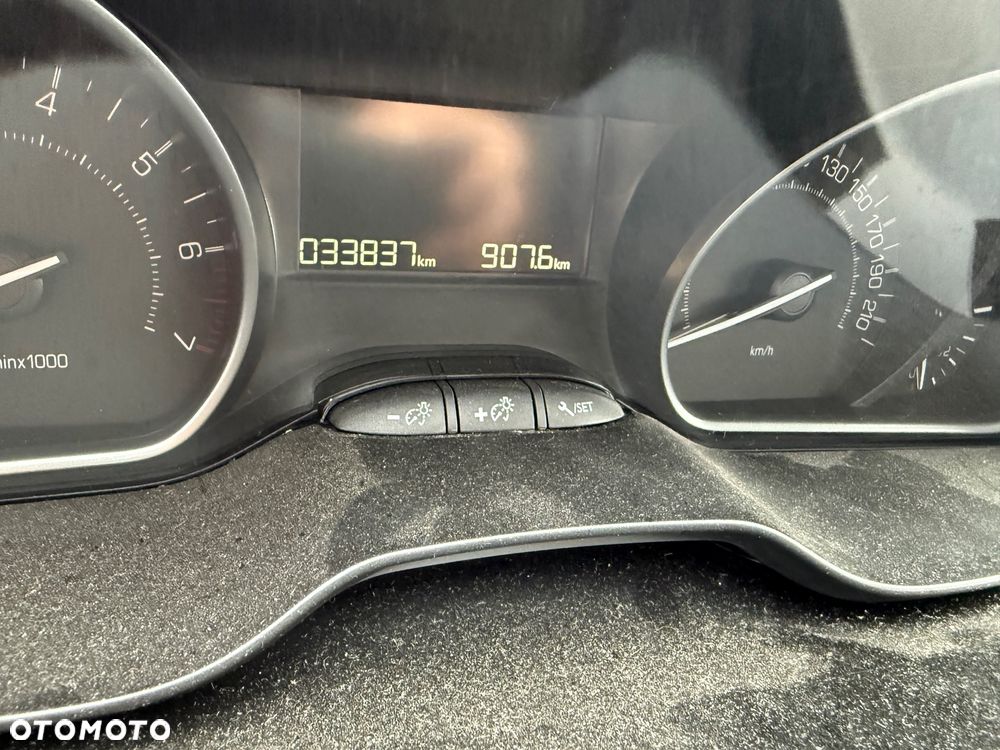 Peugeot 208 PureTech 68 Like - 16