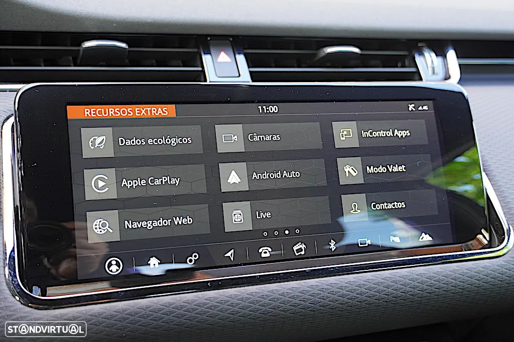 Land Rover Range Rover Evoque 2.0 D180 AWD R-Dynamic S Auto - 32