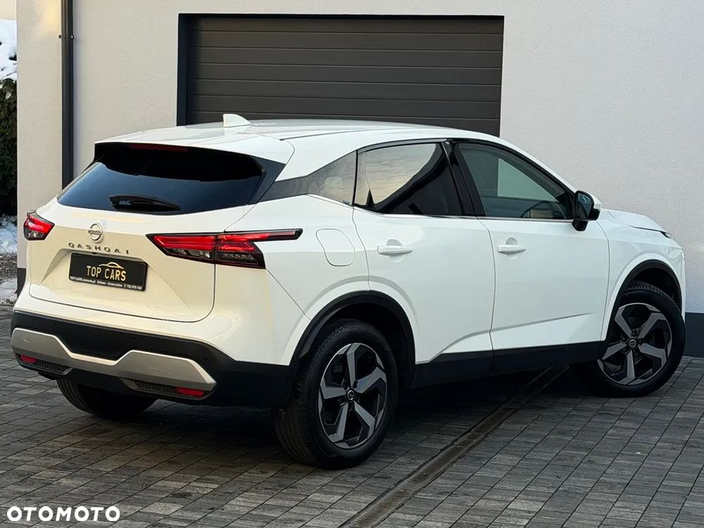 Nissan Qashqai 1.3 DIG-T MHEV Xtronic Tekna - 4