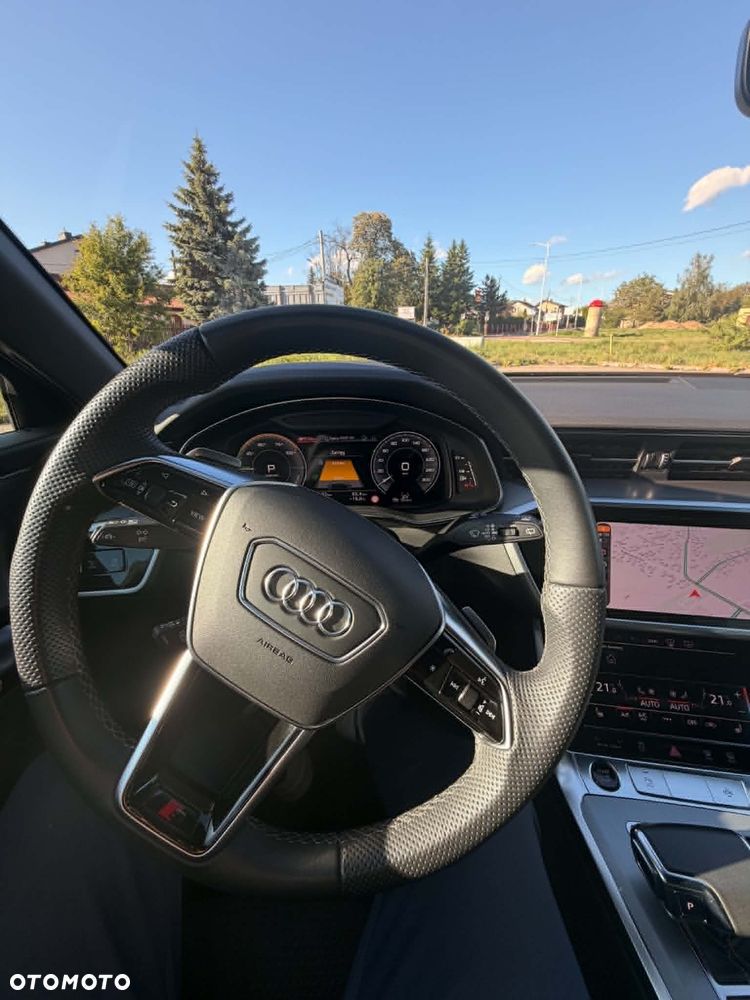 Audi A6 Avant - 16