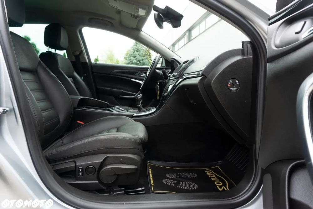 Opel Insignia 2.0 CDTI Cosmo S&S - 33