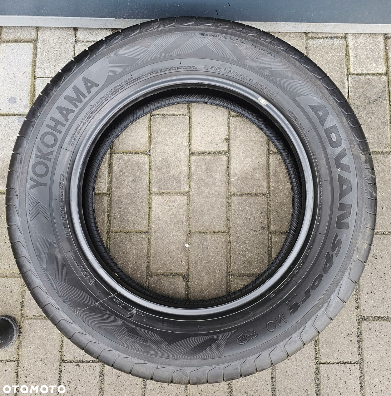 Yokohama Advan Sport V105 235/60R18 103 V MO - 4
