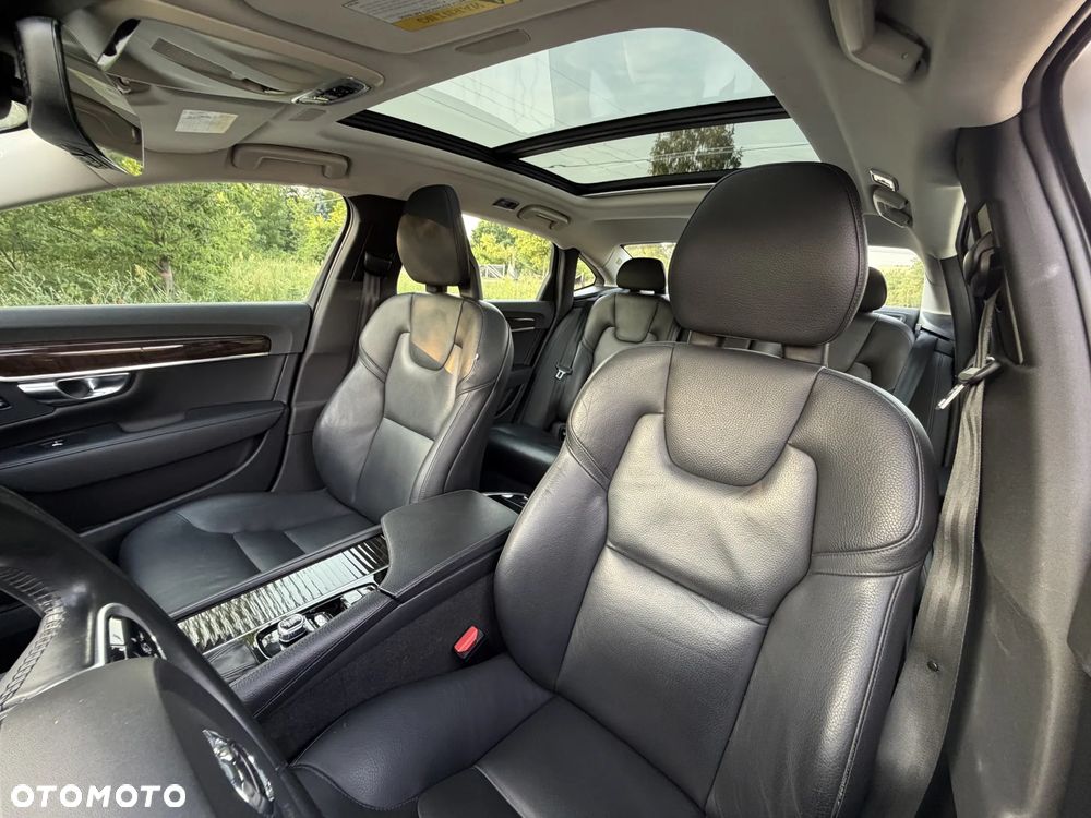 Volvo S90 - 13