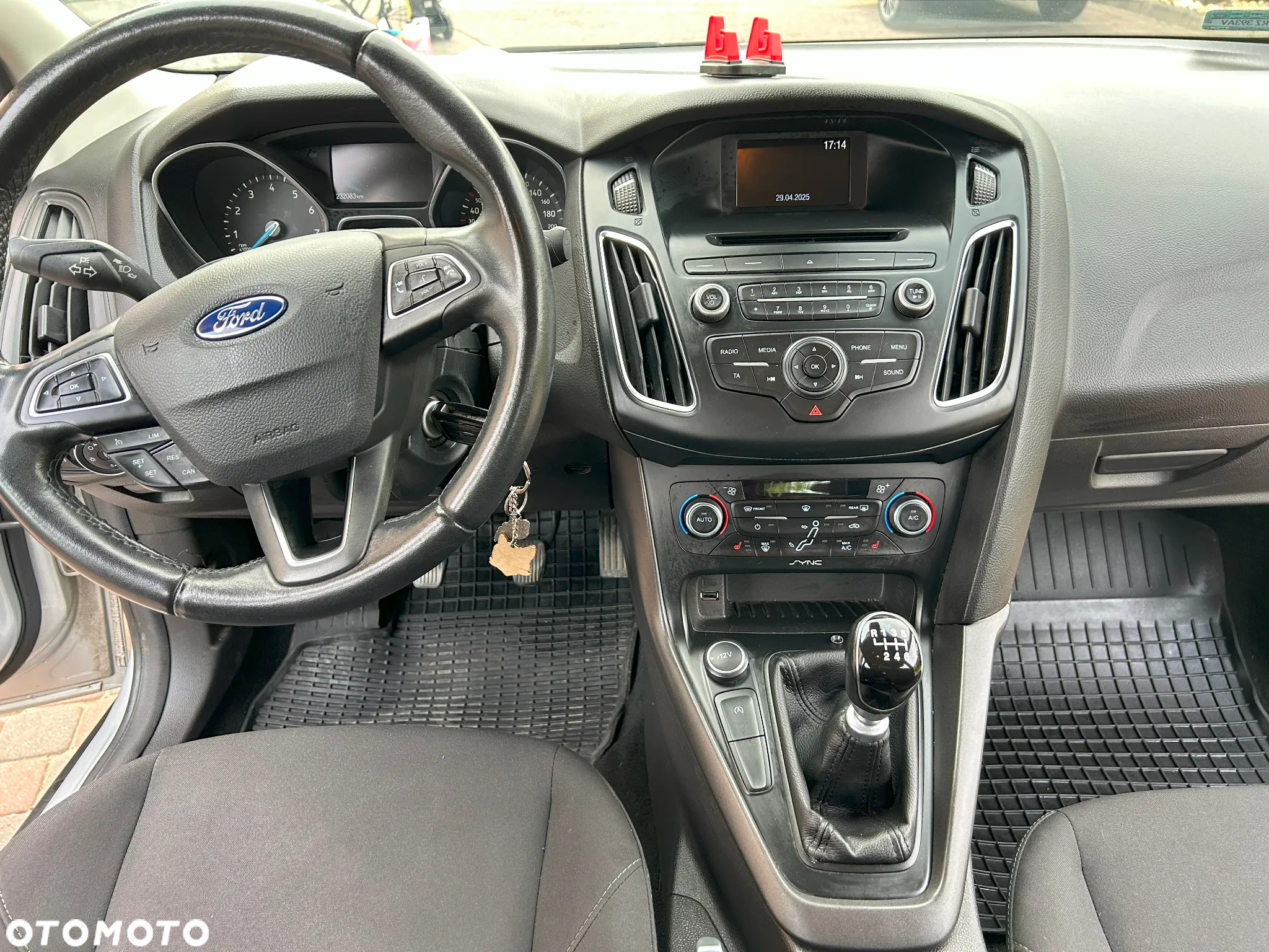 Ford Focus - 13