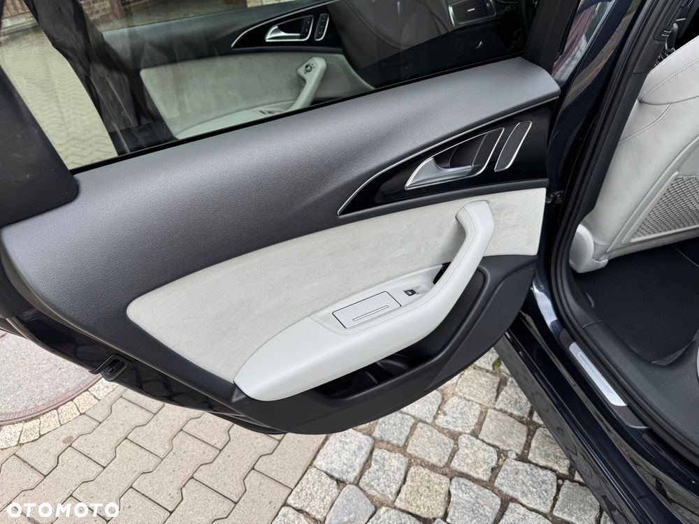 Audi A6 Avant 2.0 TFSI Quattro S tronic - 28