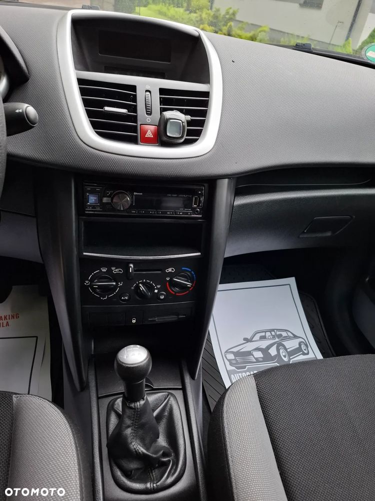 Peugeot 207 95 VTi Urban Move - 27