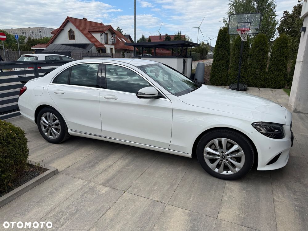 Mercedes-Benz Klasa C 220 d 9G-TRONIC - 8