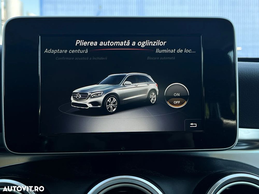 Mercedes-Benz GLC 250 d 4MATIC - 33