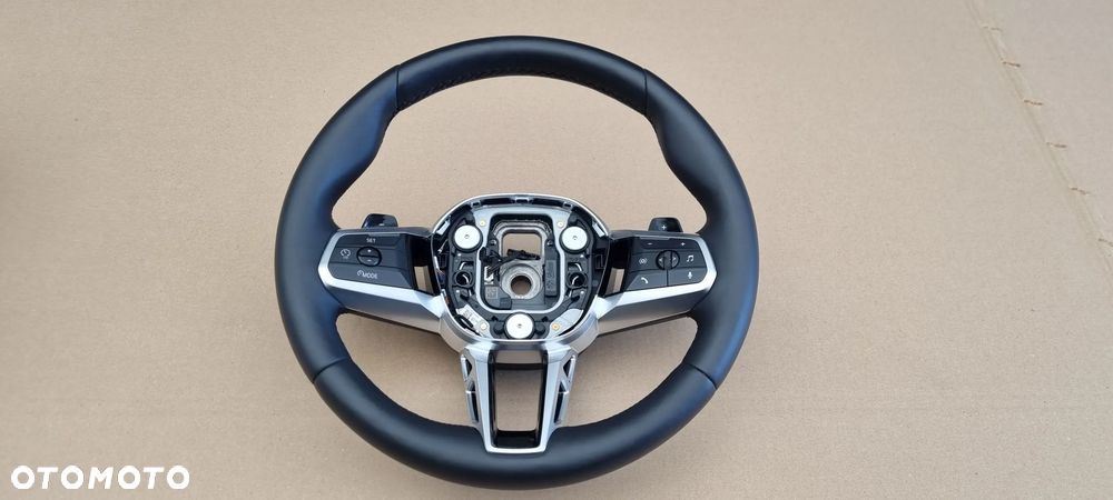 BMW X1 U11 M-PAKIET 2022- Kierownica Skóra Łopatki BOOST Oryginał - 1