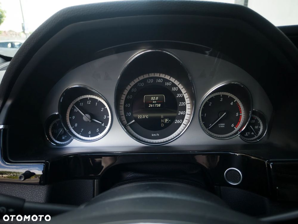 Mercedes-Benz Klasa E 220 BlueTEC 9G-TRONIC Avantgarde - 12