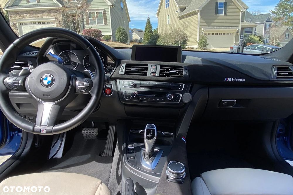 BMW Seria 3 335i Sport Line - 16