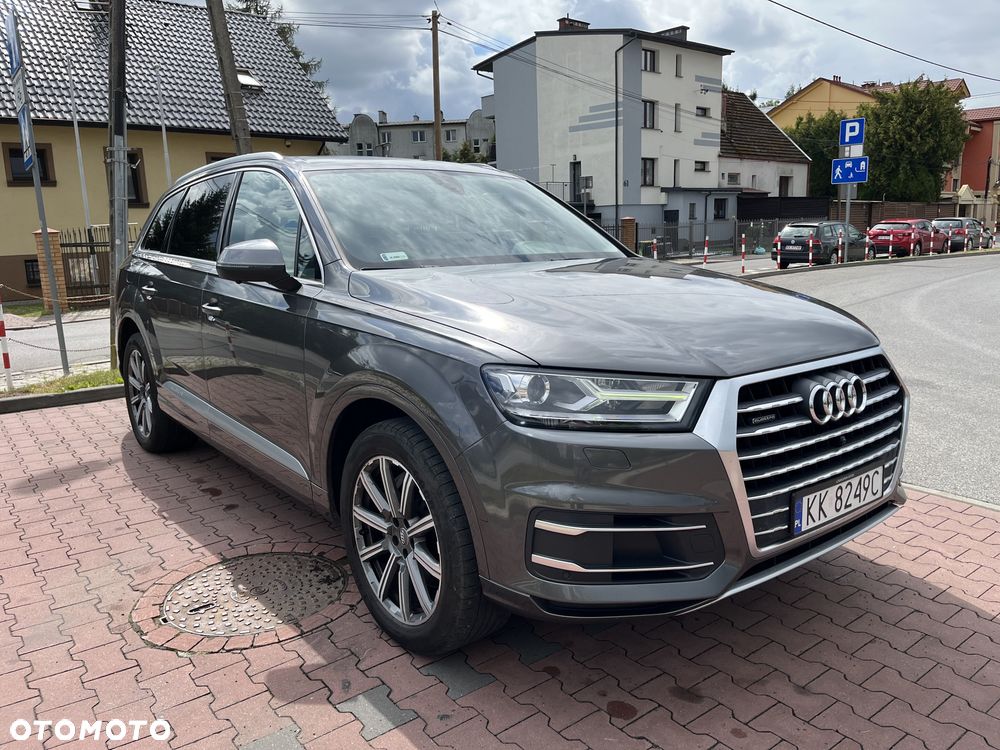 Audi Q7 - 7